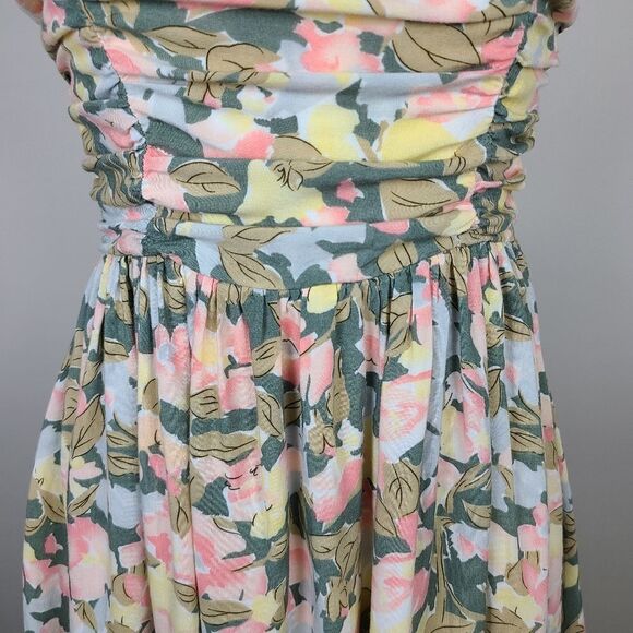 minkpink Spaghetti Strap Floral Skater Dress Small - Picture 3 of 16